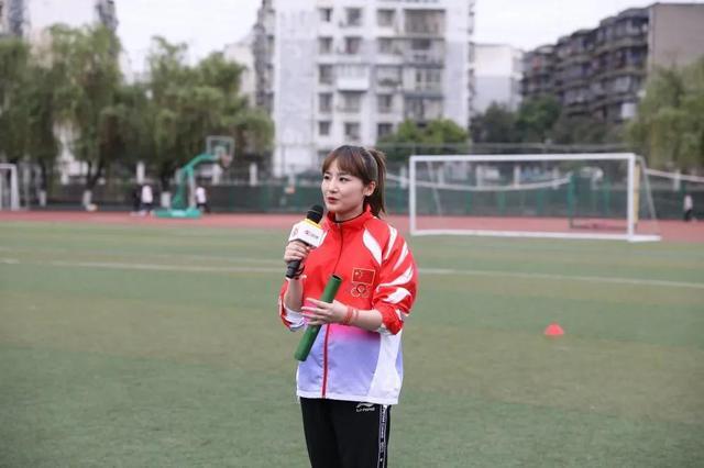 星空官方登录入口-包含【运动员访谈】冠军运动员谈训练心路历程的词条